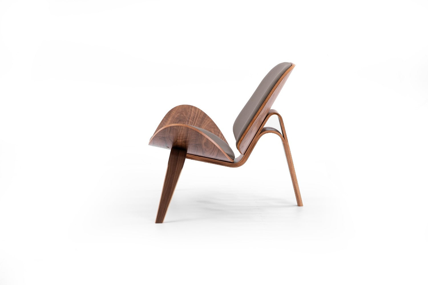 כיסא עץ בצבע אפור גרפיט ועץ אגוז כהה