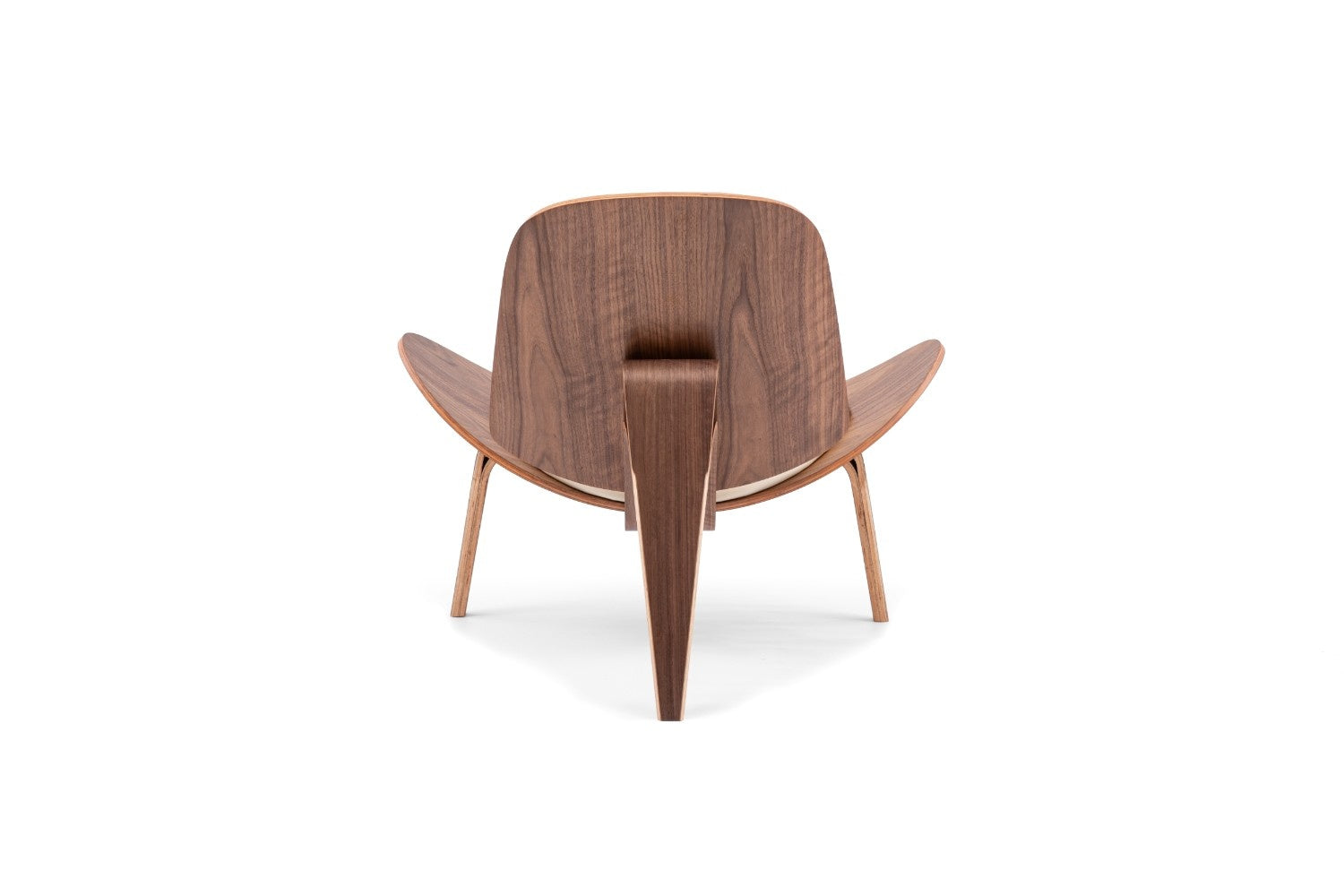 כיסא עץ בצבע שמנת ועץ אגוז כהה