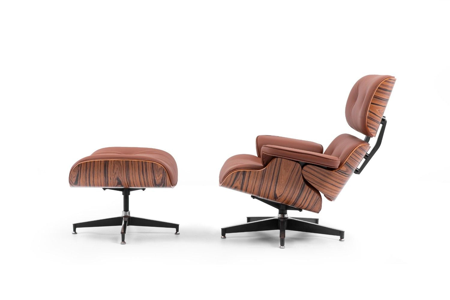 כורסא מעוצבת בצבע חום רויאל ועץ אגוז טבעי