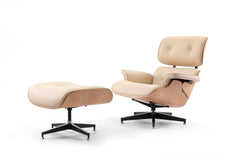 כורסא מעוצבת בצבע שנהב חמים ועץ אגוז בהיר